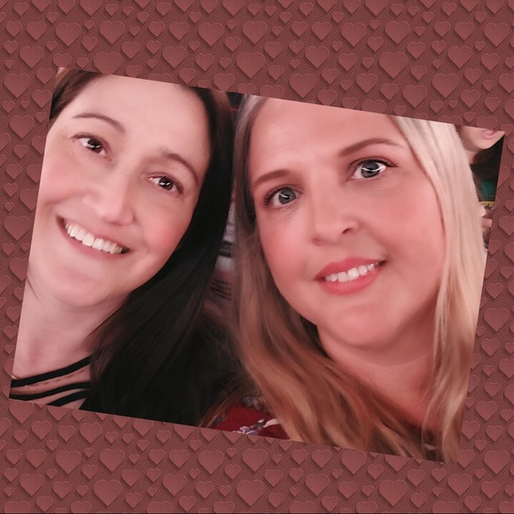 Meet your Posher, Kristin - Picture 3 of 4